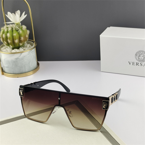 Versace Sunglass AA 006